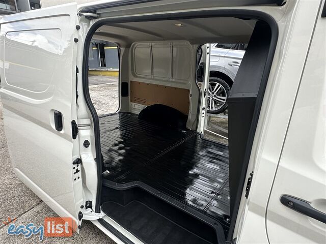 2021 TOYOTA HIACE LWB 4 DOOR OPTION GDH300R VAN