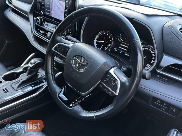 2022 TOYOTA KLUGER GRANDE AWD GSU75R WAGON