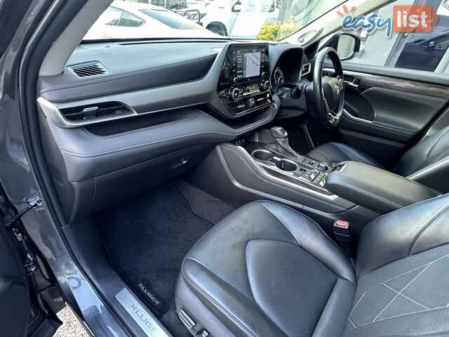 2022 TOYOTA KLUGER GRANDE AWD GSU75R WAGON
