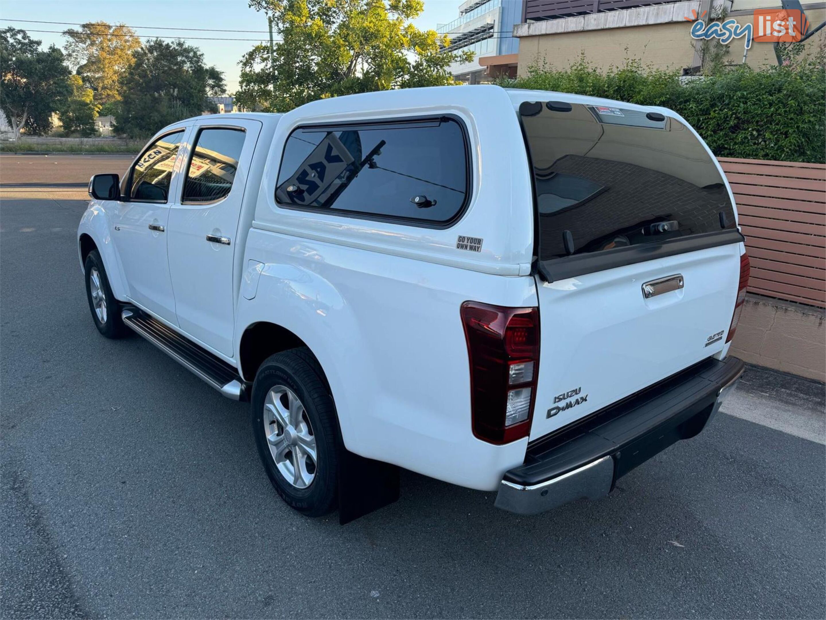 Isuzu D Max X Terrain X Rg My Crew Cab Utility