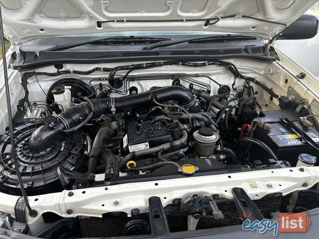  2012 TOYOTA HILUX WORKMATE